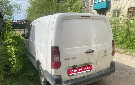 Peugeot Partner II рестайлинг 2, 2021 год, 950 000 рублей, 8 фотография