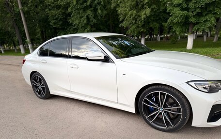 BMW 3 серия, 2019 год, 4 500 000 рублей, 8 фотография
