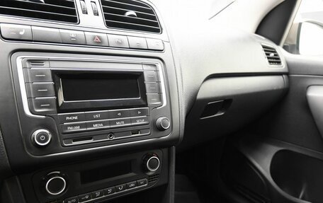 Volkswagen Polo VI (EU Market), 2016 год, 1 259 900 рублей, 13 фотография