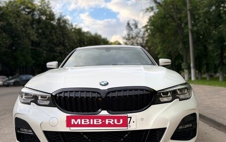 BMW 3 серия, 2019 год, 4 500 000 рублей, 10 фотография