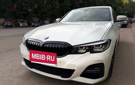 BMW 3 серия, 2019 год, 4 500 000 рублей, 11 фотография