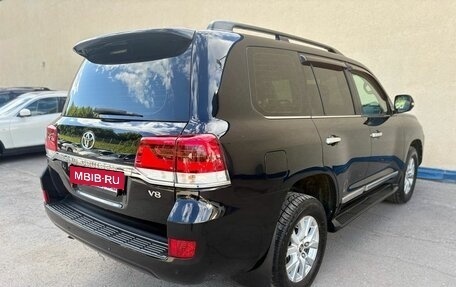 Toyota Land Cruiser 200, 2015 год, 4 300 000 рублей, 4 фотография