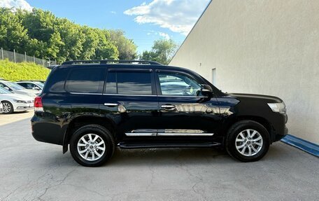Toyota Land Cruiser 200, 2015 год, 4 300 000 рублей, 8 фотография