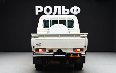 Toyota Land Cruiser 70, 2022 год, 8 990 000 рублей, 4 фотография