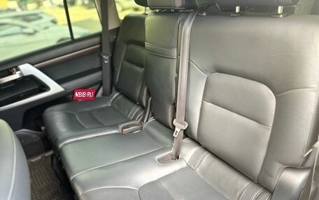 Toyota Land Cruiser 200, 2015 год, 4 300 000 рублей, 17 фотография