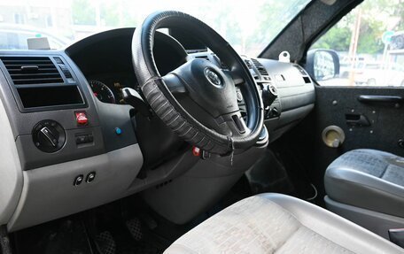 Volkswagen Transporter T5 рестайлинг, 2012 год, 1 049 500 рублей, 8 фотография