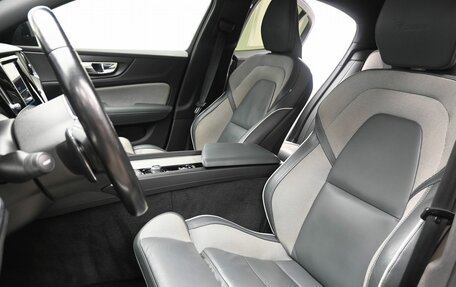 Volvo S60 III, 2019 год, 3 249 900 рублей, 10 фотография