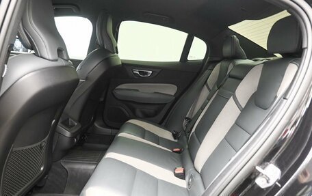 Volvo S60 III, 2019 год, 3 249 900 рублей, 11 фотография