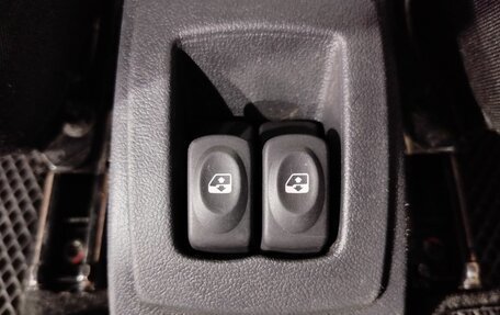 Renault Sandero I, 2012 год, 750 000 рублей, 24 фотография
