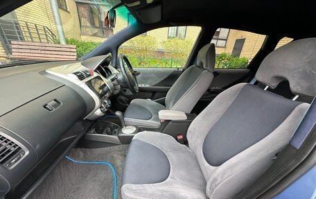 Honda Fit III, 2002 год, 550 000 рублей, 7 фотография