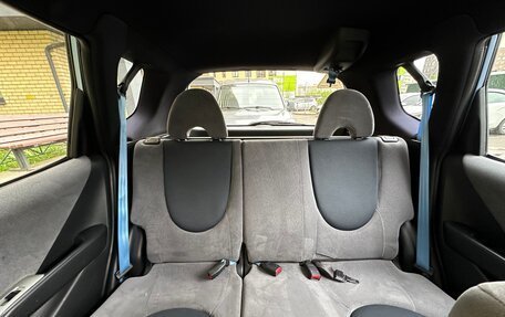 Honda Fit III, 2002 год, 550 000 рублей, 8 фотография