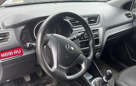KIA Rio III рестайлинг, 2015 год, 1 000 000 рублей, 2 фотография