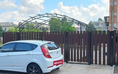 Hyundai Solaris II рестайлинг, 2015 год, 1 200 000 рублей, 3 фотография