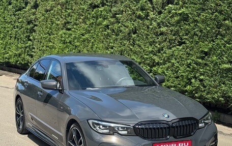 BMW 3 серия, 2019 год, 3 850 000 рублей, 1 фотография