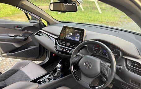 Toyota C-HR I рестайлинг, 2020 год, 1 900 000 рублей, 15 фотография