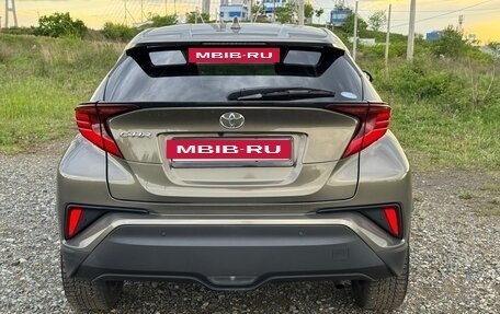 Toyota C-HR I рестайлинг, 2020 год, 1 900 000 рублей, 9 фотография