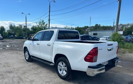 Toyota Hilux VIII, 2019 год, 2 500 000 рублей, 5 фотография