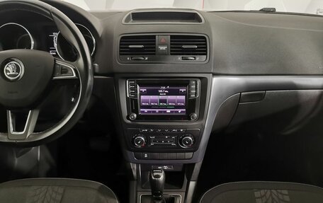 Skoda Yeti I рестайлинг, 2017 год, 1 585 000 рублей, 14 фотография