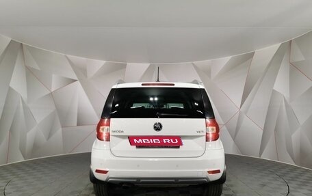 Skoda Yeti I рестайлинг, 2017 год, 1 585 000 рублей, 8 фотография