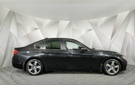 BMW 3 серия, 2017 год, 1 955 000 рублей, 6 фотография
