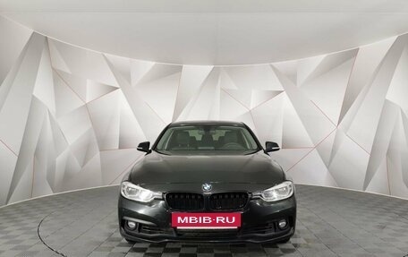 BMW 3 серия, 2017 год, 1 955 000 рублей, 4 фотография