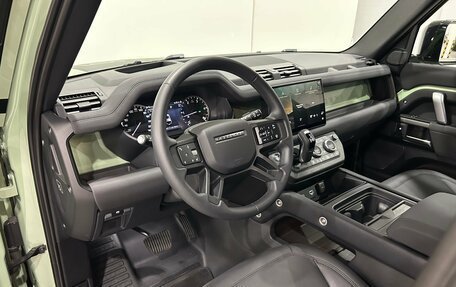 Land Rover Defender II, 2023 год, 11 790 000 рублей, 12 фотография