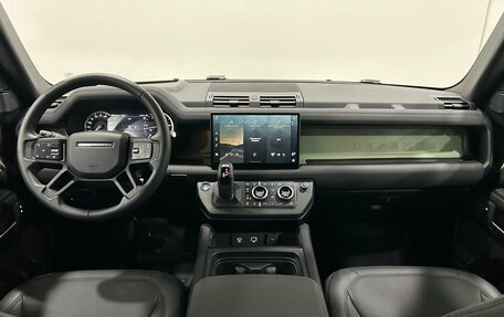 Land Rover Defender II, 2023 год, 11 790 000 рублей, 13 фотография