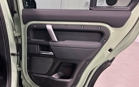 Land Rover Defender II, 2023 год, 11 790 000 рублей, 27 фотография