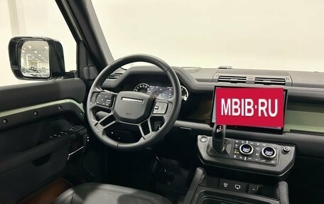 Land Rover Defender II, 2023 год, 11 790 000 рублей, 31 фотография