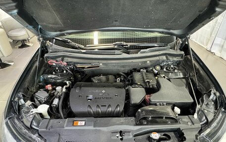 Mitsubishi Outlander III рестайлинг 3, 2019 год, 1 565 000 рублей, 9 фотография