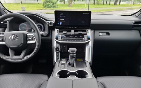 Toyota Land Cruiser, 2026 год, 16 290 000 рублей, 29 фотография