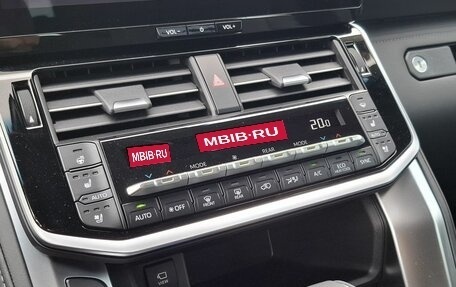 Toyota Land Cruiser, 2026 год, 16 290 000 рублей, 18 фотография
