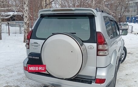Toyota Land Cruiser 70, 2004 год, 1 550 000 рублей, 5 фотография