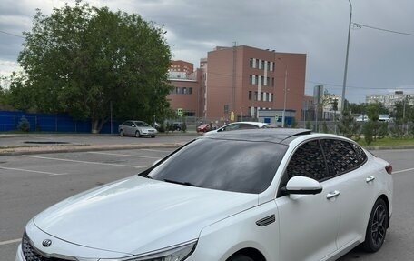 KIA Optima IV, 2019 год, 2 300 000 рублей, 6 фотография