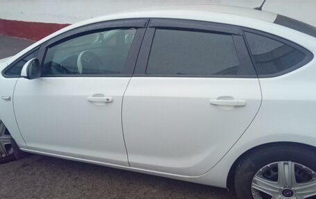 Opel Astra J, 2012 год, 695 000 рублей, 3 фотография