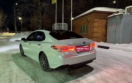 Toyota Camry, 2021 год, 3 499 000 рублей, 20 фотография