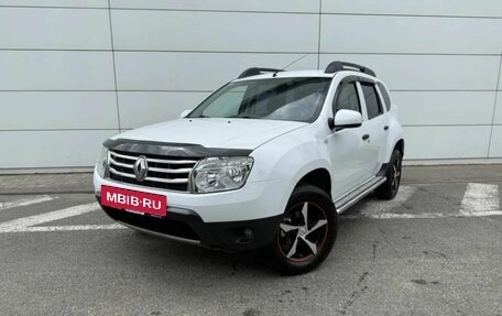 Renault Duster I рестайлинг, 2014 год, 1 010 000 рублей, 4 фотография