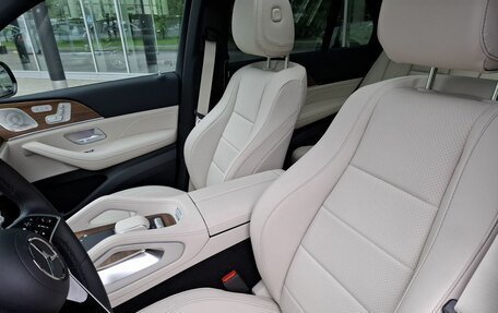Mercedes-Benz GLE, 2025 год, 15 980 000 рублей, 14 фотография