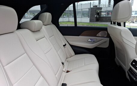 Mercedes-Benz GLE, 2025 год, 15 980 000 рублей, 25 фотография