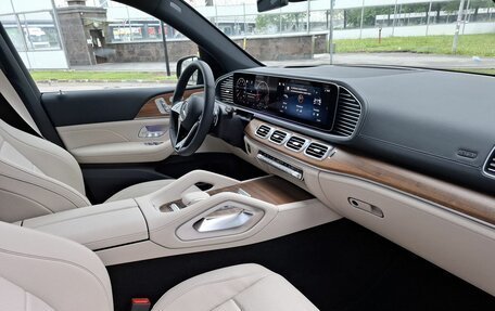 Mercedes-Benz GLE, 2025 год, 15 980 000 рублей, 21 фотография