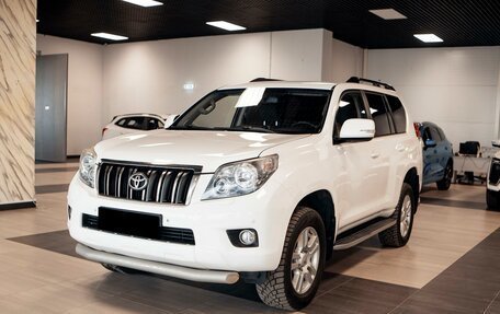 Toyota Land Cruiser Prado 150 рестайлинг 2, 2010 год, 2 881 500 рублей, 1 фотография
