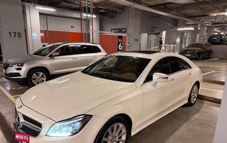Mercedes-Benz CLS, 2015 год, 2 600 000 рублей, 3 фотография