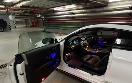 Mercedes-Benz C-Класс, 2018 год, 3 650 000 рублей, 9 фотография