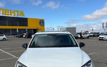 Volkswagen Touareg III, 2017 год, 2 685 000 рублей, 2 фотография