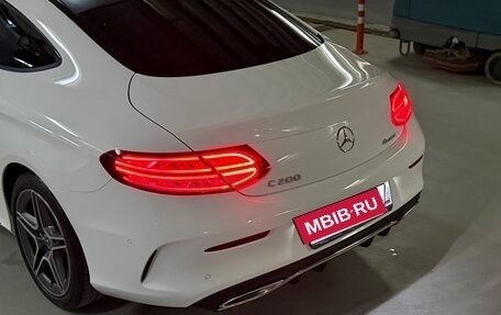 Mercedes-Benz C-Класс, 2018 год, 3 650 000 рублей, 6 фотография