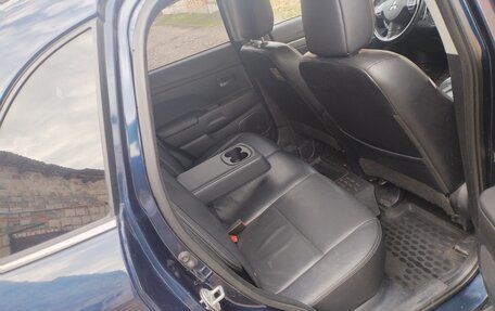 Mitsubishi ASX I рестайлинг, 2010 год, 1 100 000 рублей, 27 фотография