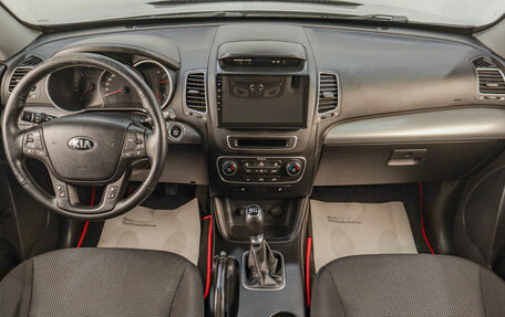 KIA Sorento II рестайлинг, 2014 год, 1 649 000 рублей, 17 фотография