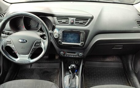 KIA Rio III рестайлинг, 2016 год, 889 000 рублей, 10 фотография