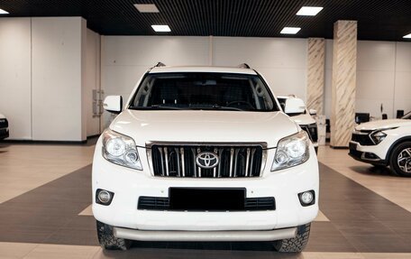 Toyota Land Cruiser Prado 150 рестайлинг 2, 2010 год, 2 881 500 рублей, 2 фотография