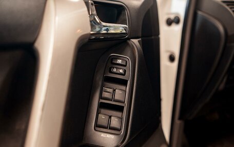 Toyota Land Cruiser Prado 150 рестайлинг 2, 2010 год, 2 881 500 рублей, 8 фотография